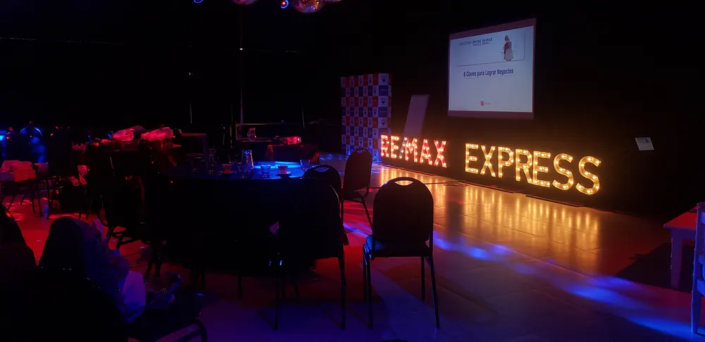 Fiesta de fin de año de empresa